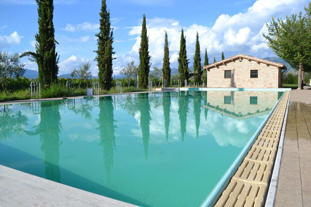 Agriturismo Villaggio Green مونتيفالكو المظهر الخارجي الصورة