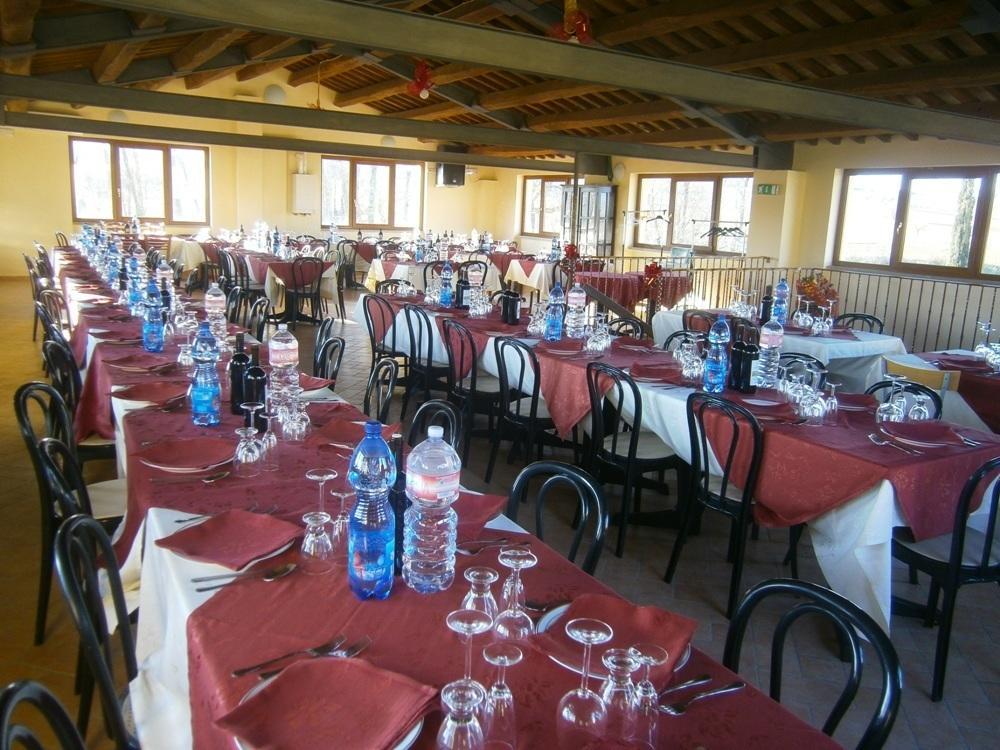 Agriturismo Villaggio Green مونتيفالكو الغرفة الصورة